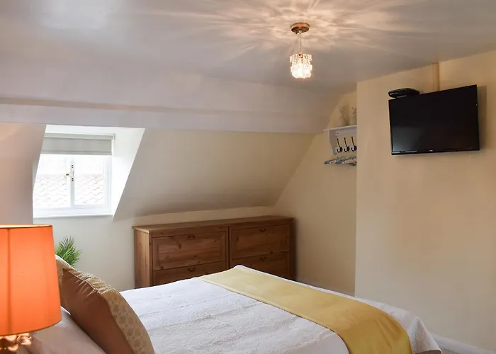 Honeyz Hideaway
